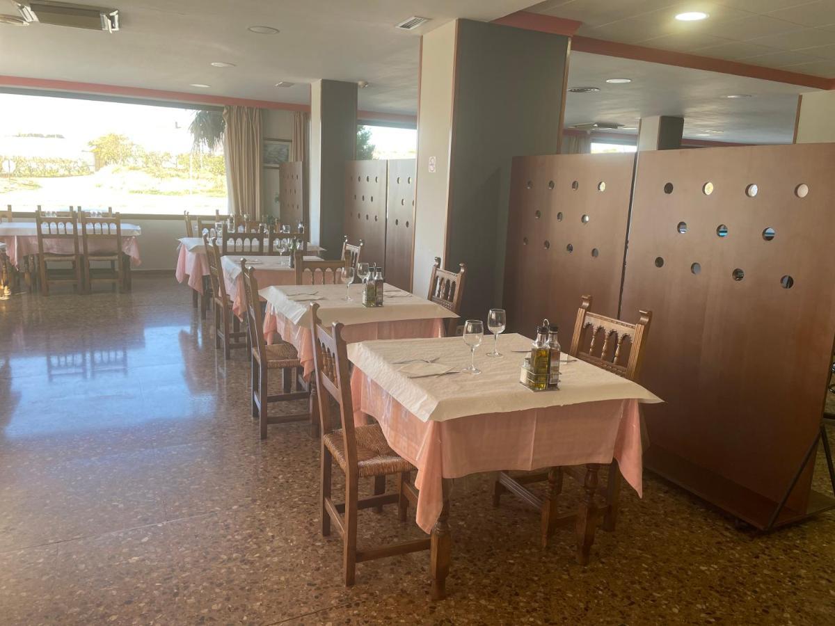 Hotel Reina Isabel Lleida Luaran gambar